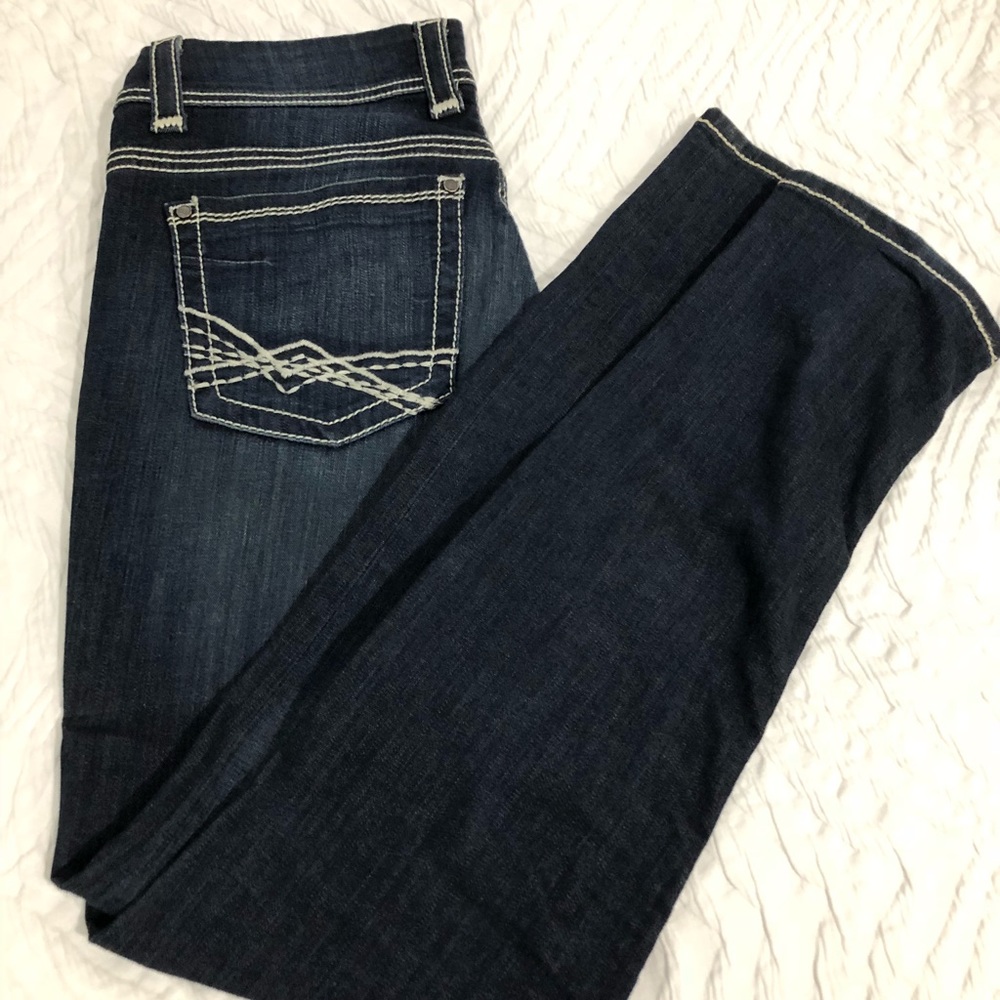 Buckle jeans